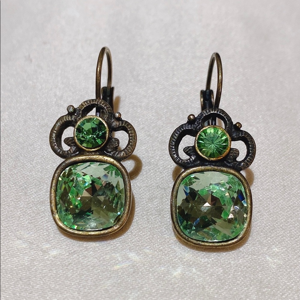 Creations Georgianni Swarovski Crystal Ear…